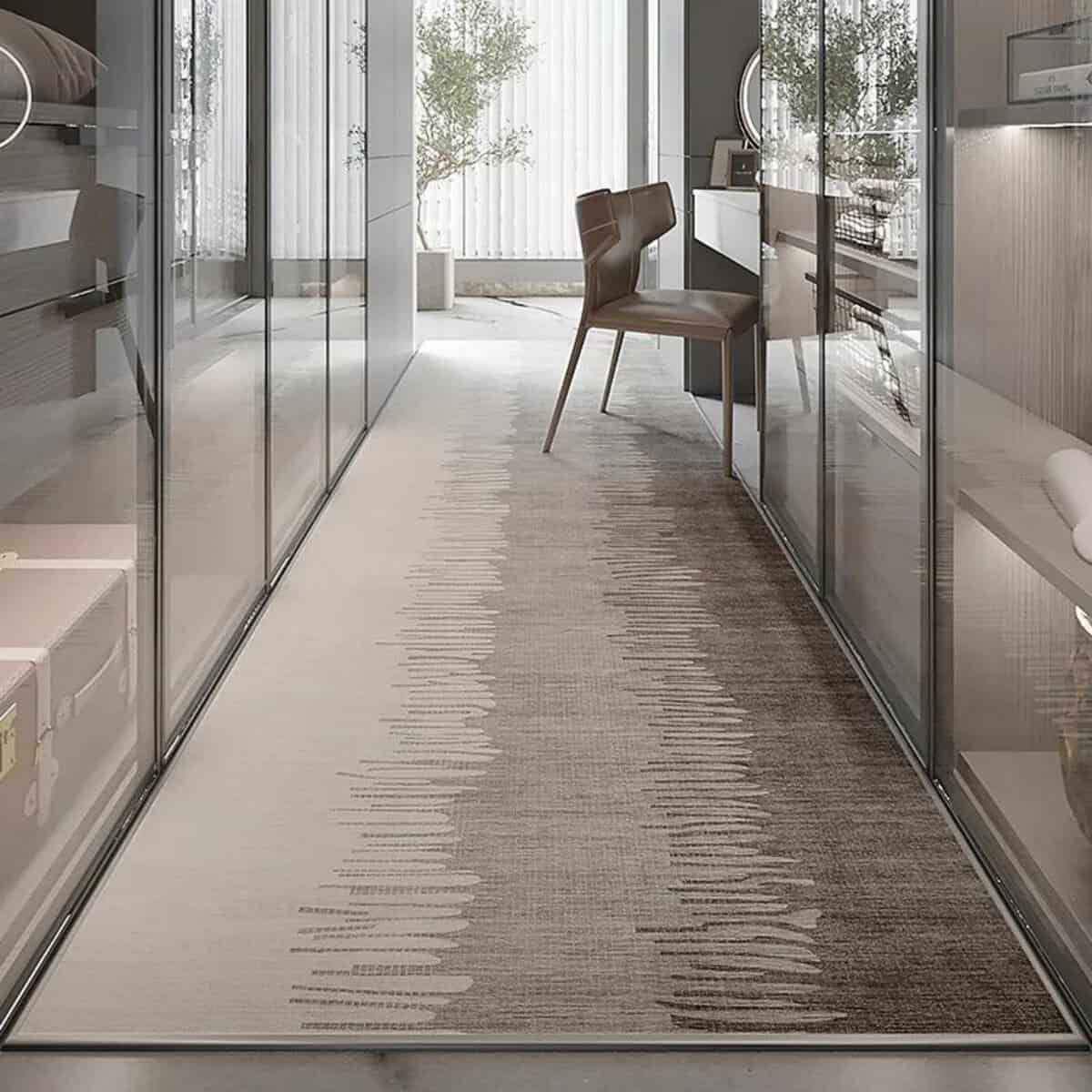 Tapis de couloir ultra doux Ce tapis de couloir est ultra doux, il est long et onctueux. Les couleur sont clairs et agréable.