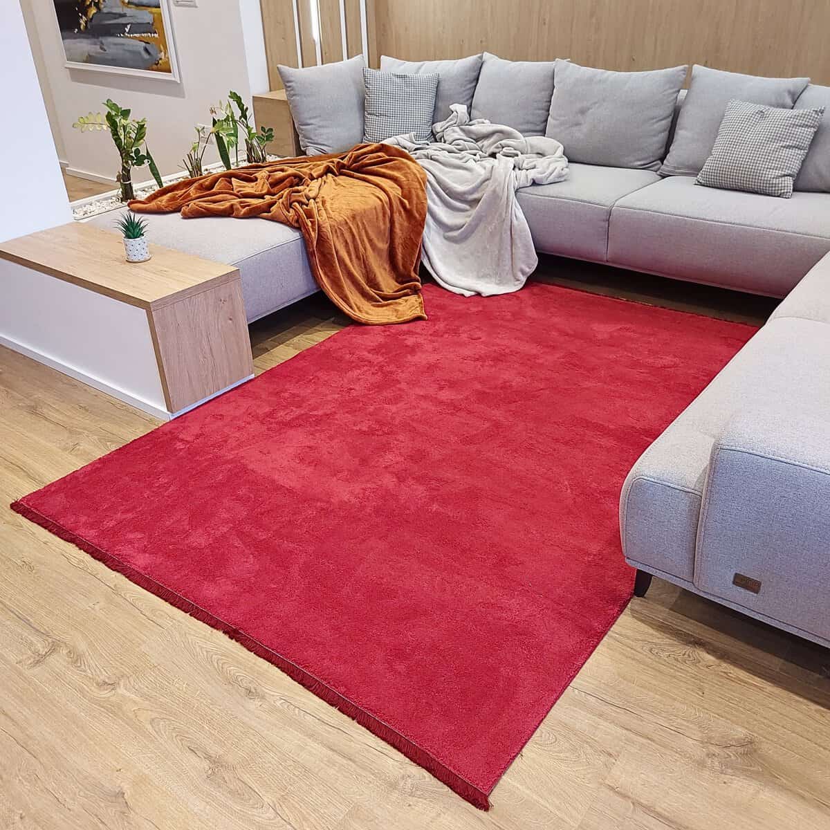 Tapis chambre rectangulaire Notre tapis chambre rectangulaire est conçu pour compléter n'importe quel espace avec une élégance sobre et une adaptabilité remarquable.