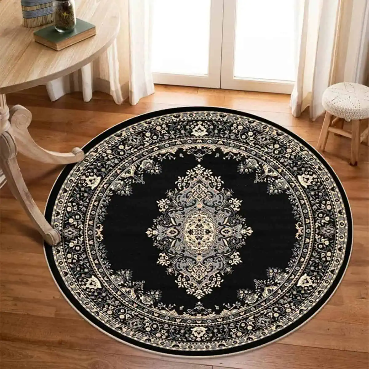 Tapis persan rond et confortable Tapis persan rond et confortable
