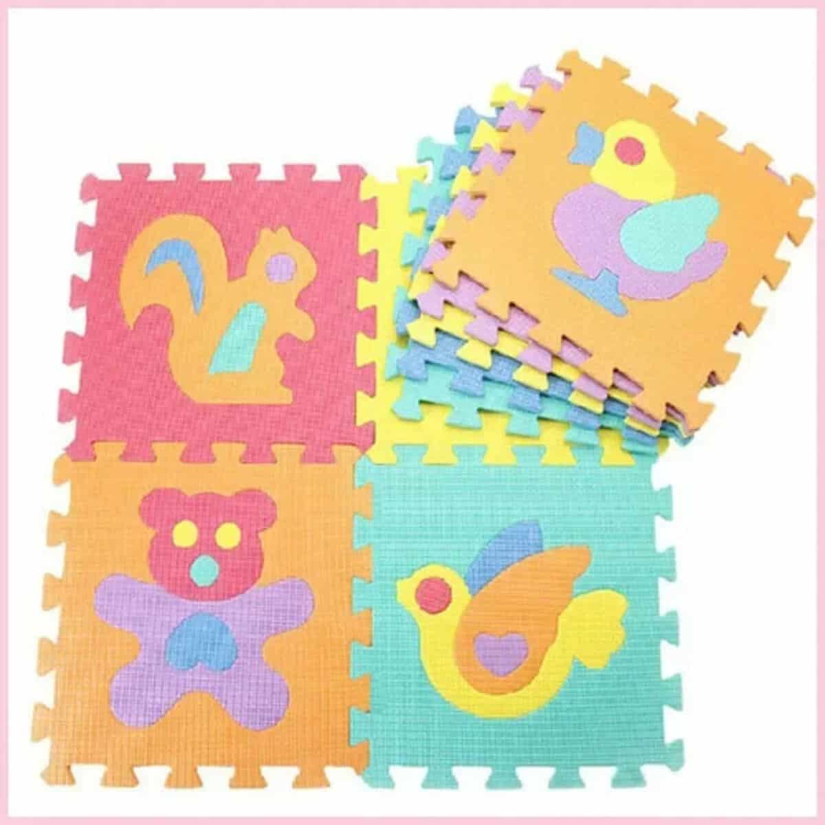 Tapis puzzle éducatif pour bébé et enfant tapis puzzle en mousse polymère aux motifs fruit, animal et lettre, créant un espace éducatif et protégé pour bébés et enfants.