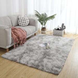 Un tapis salon doux et moelleux qui combine un confort extrême avec un design élégant, idéal pour ajouter une touche de chaleur et de douceur à votre maison. Ce tapis se caractérise par sa texture incroyablement moelleuse qui invite instantanément à la relaxation et au bien-être.