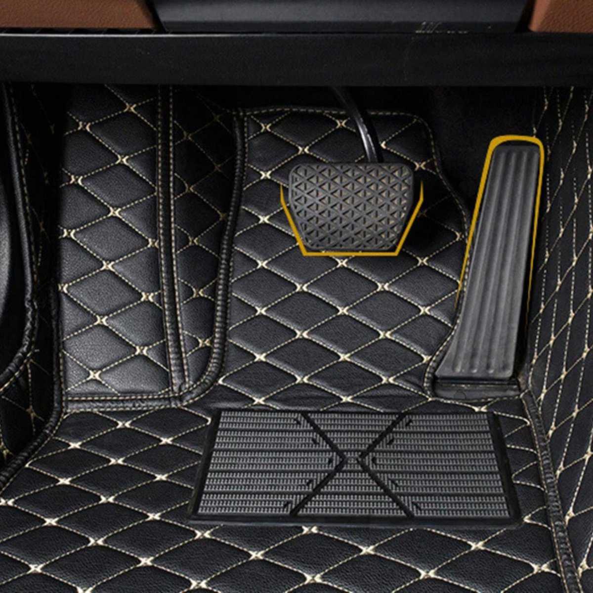 Tapis voiture classe avec design carreaux Tapis voiture classe avec design carreaux