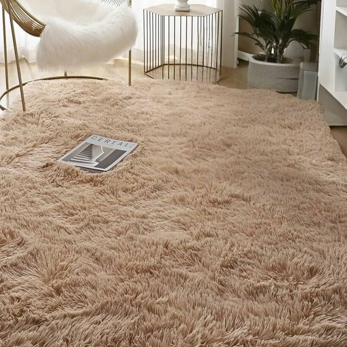 Tapis beige épais Tapis beige épais