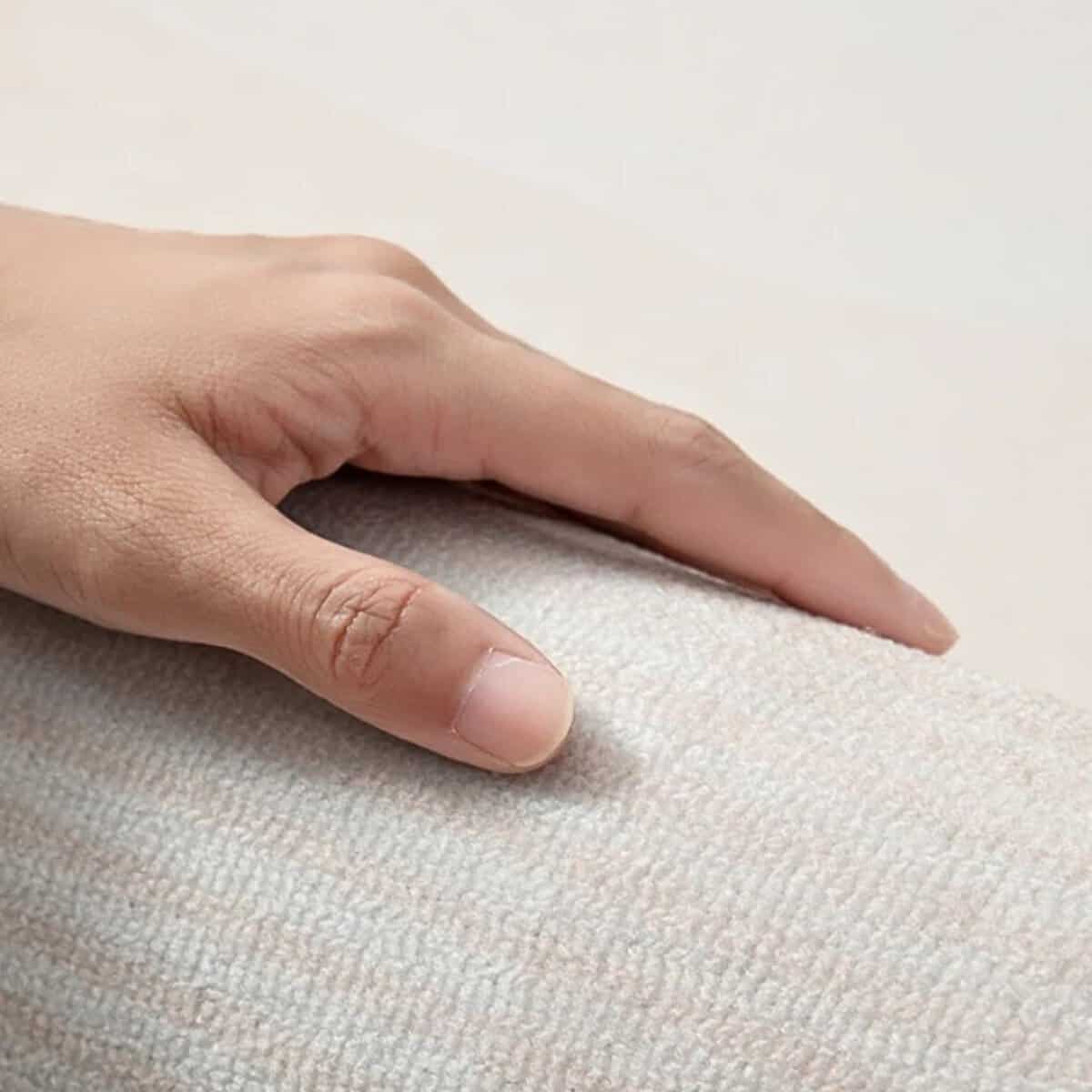 Tapis beige irrégulier Tapis beige irrégulier