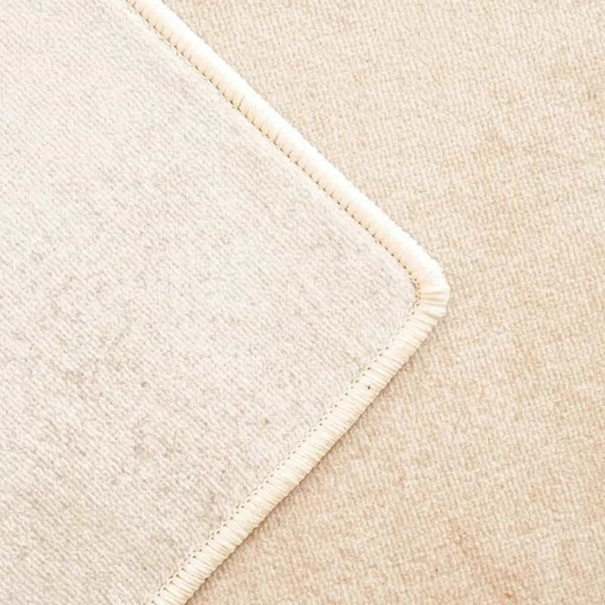 Tapis blanc crème motif floral Tapis blanc crème motif floral