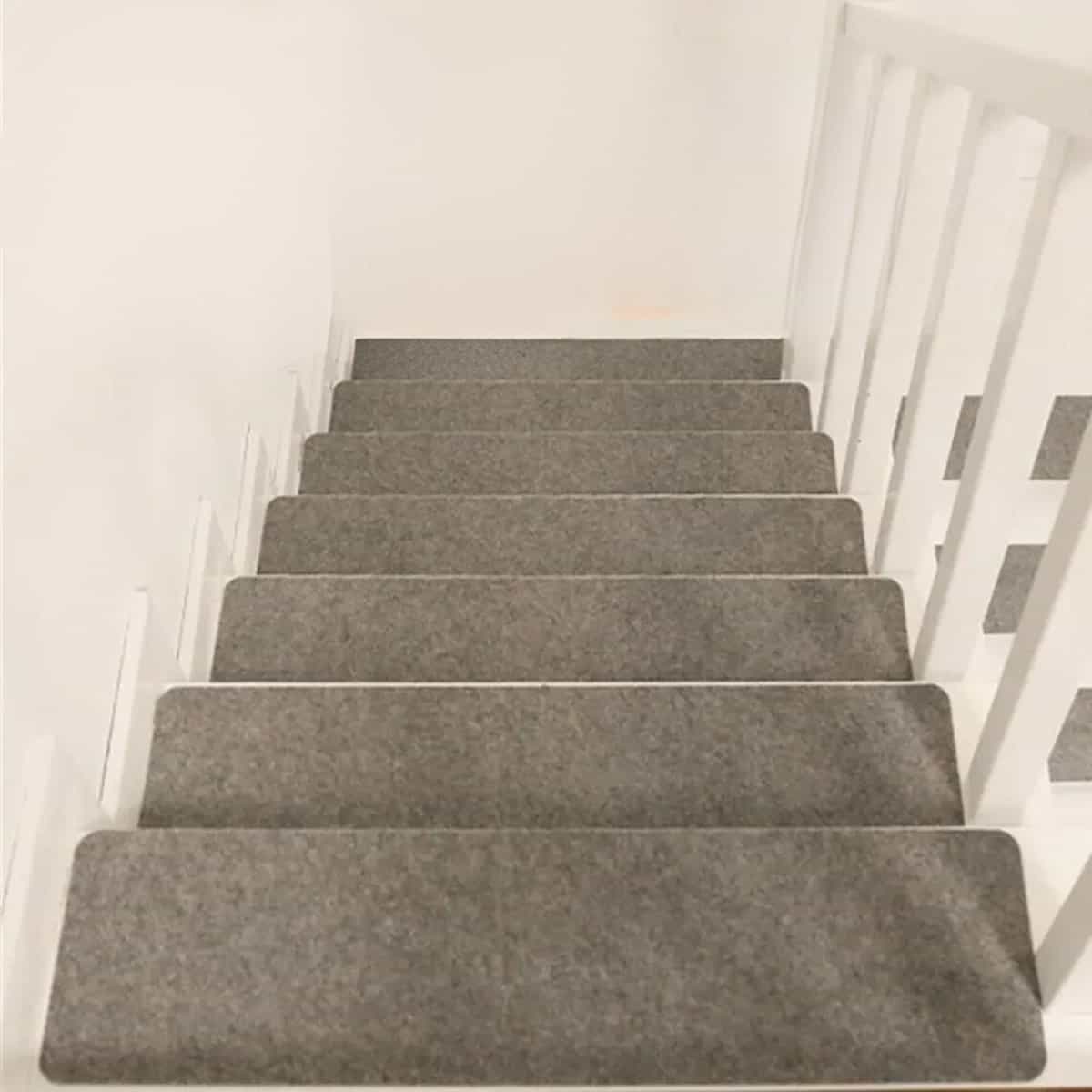 Tapis escalier gris Tapis escalier gris