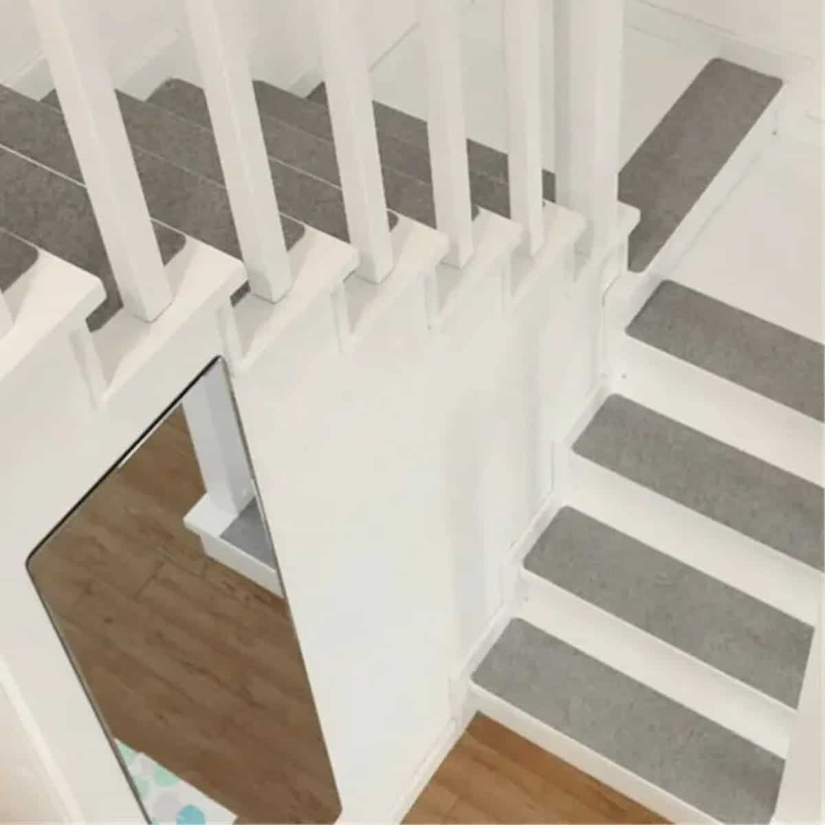 Tapis escalier gris Tapis escalier gris