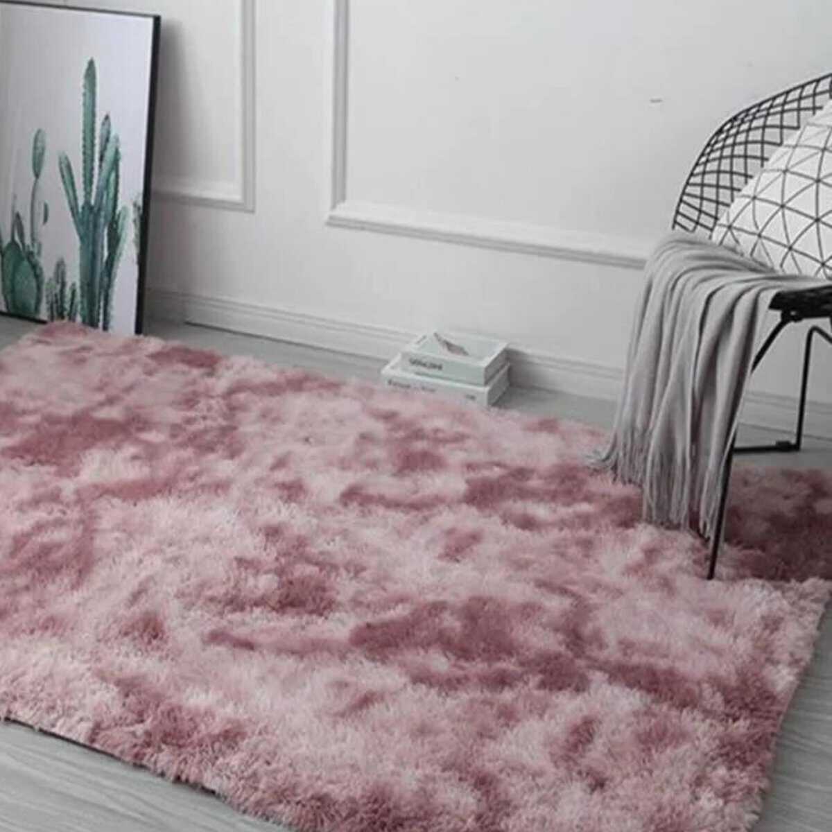 Tapis scandinave épais et confortable Tapis scandinave épais et confortable