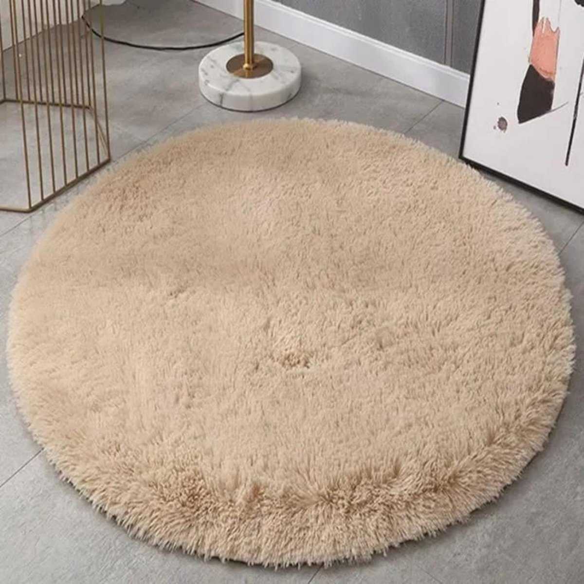Tapis scandinave rond en fourrure douce Tapis scandinave rond en fourrure douce